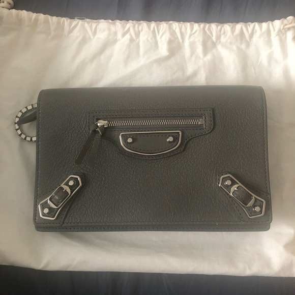 balenciaga metallic edge chain wallet